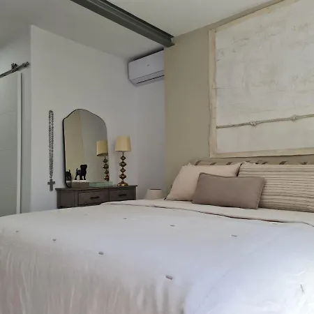 Club 14 Yumbo Luxury * بلايا ديل إنغلز
